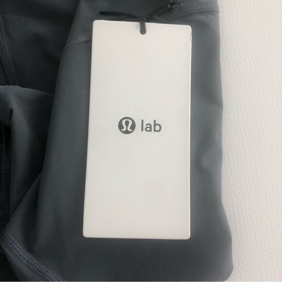 Lululemon lab Nulux and Mesh One-Piece 8" Anchor - Picture 12 of 17